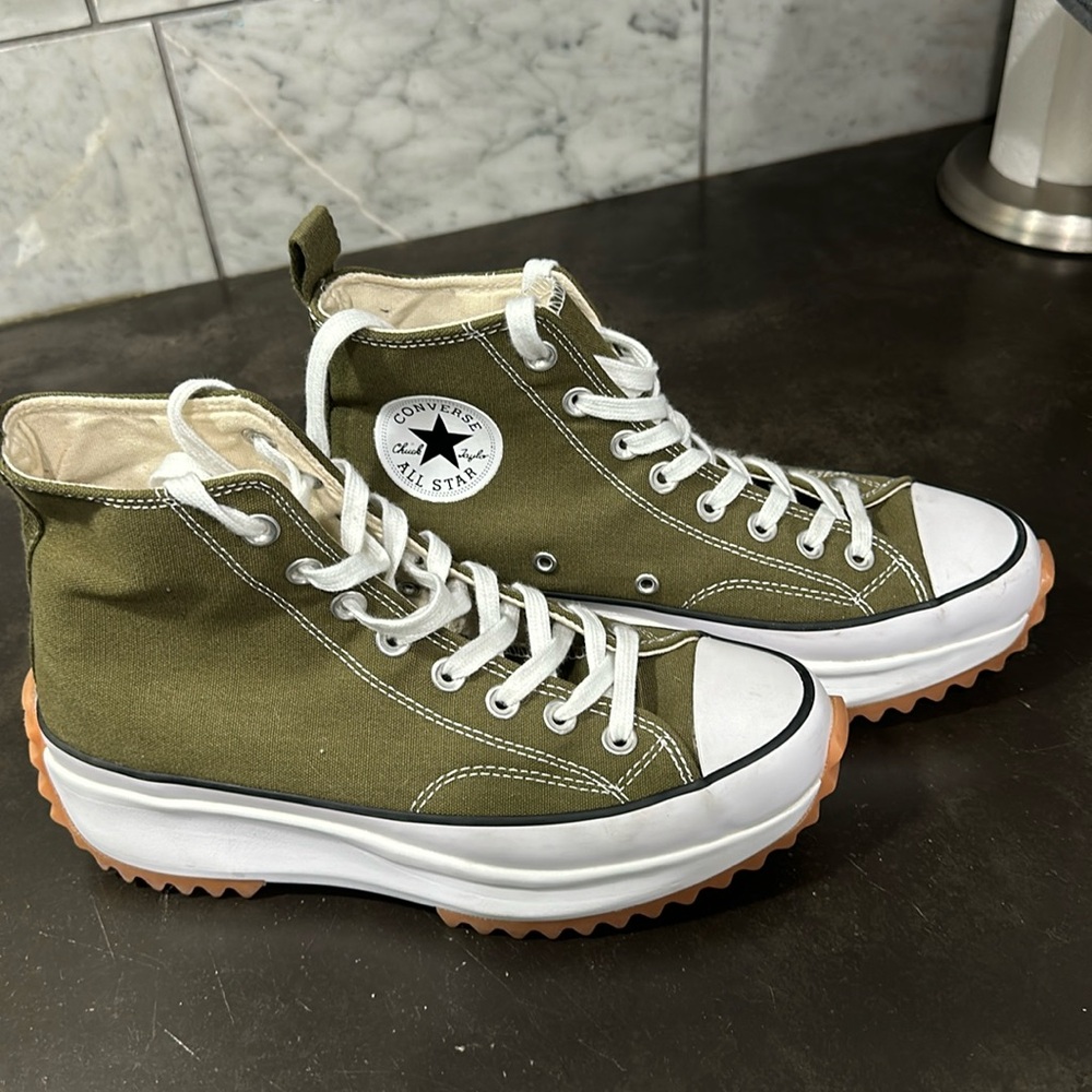 Converse Run Star Hike in army green